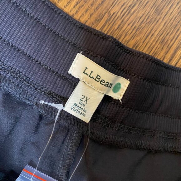 L.L. Bean Vista Camp Cropped Pants Classic Black 2X plus lightweight - Picture 9 of 12